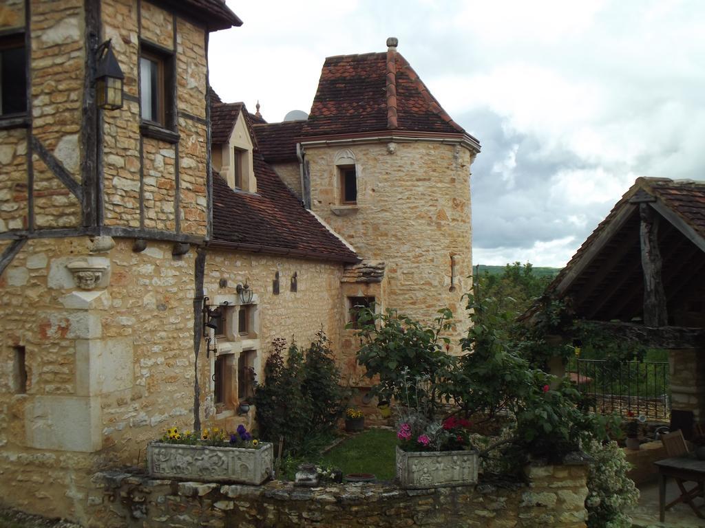 Gites Des 3 Vallees Salignac Eyvigues ภายนอก รูปภาพ