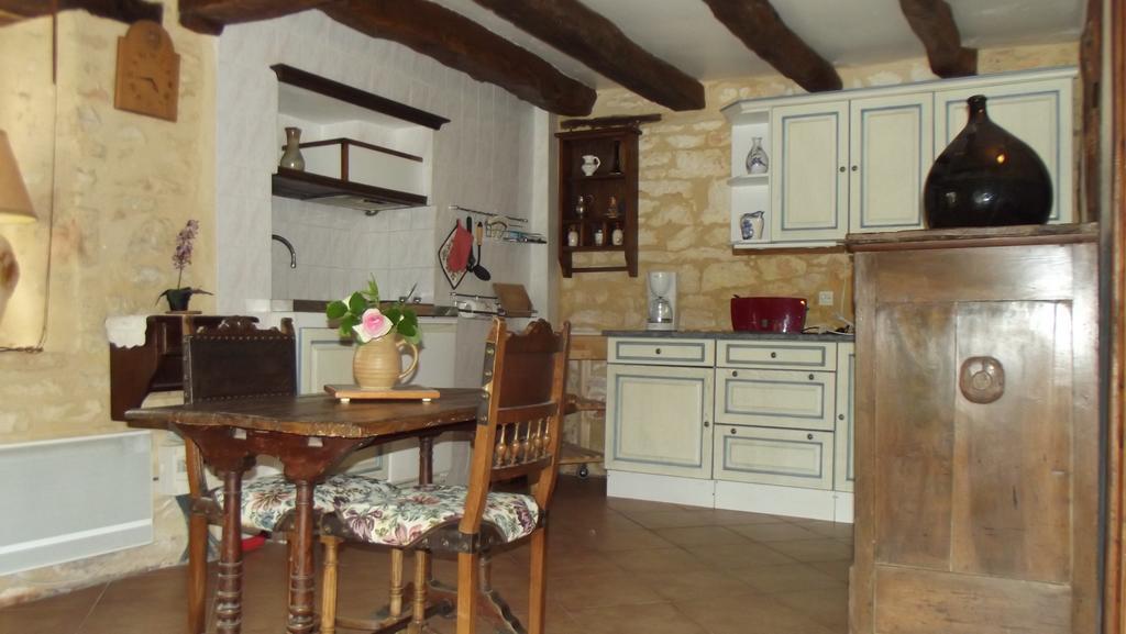 Gites Des 3 Vallees Salignac Eyvigues ภายนอก รูปภาพ